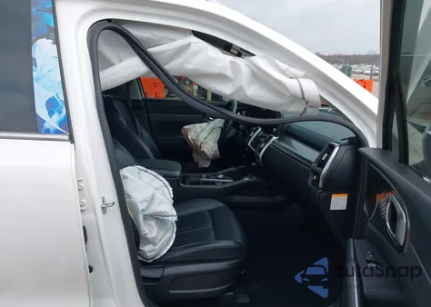 2022 Kia Sorento Hybrid Ex z USA, uszkodzony, nr VIN KNDRH4LG2N5084462